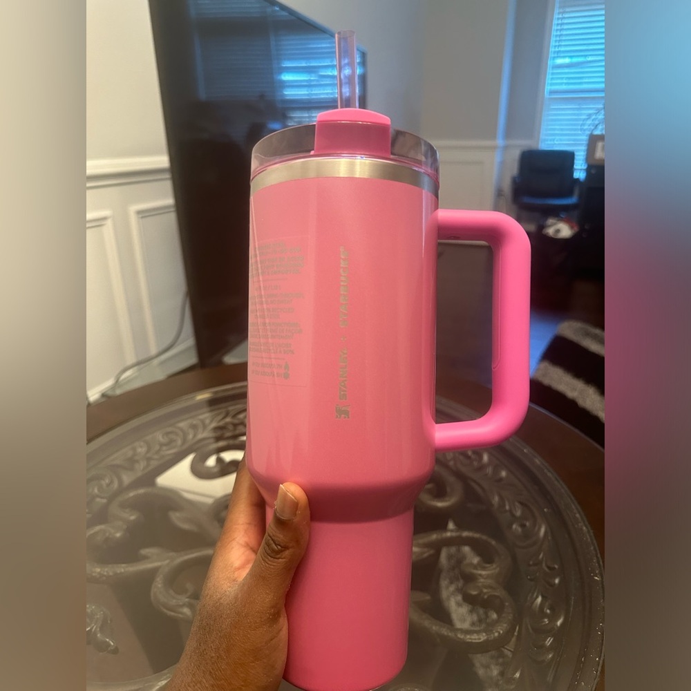 Starbucks x Stanley Winter Pink 40oz Limited Edition